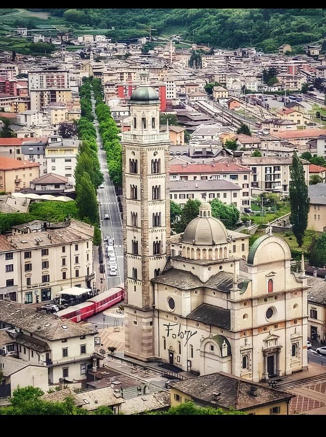Residenza Basilica Apartment Tirano Ngoại thất bức ảnh